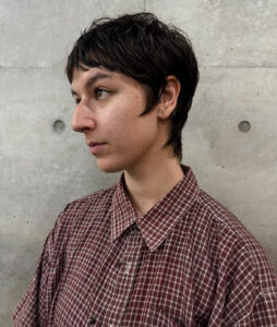 A modern Mod Cut with a heavy fringe and textures, a top trend for 2026.